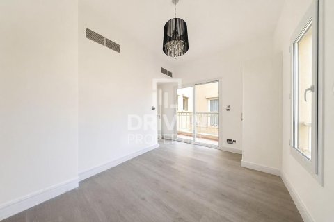 Вилла The Springs, Дубай, БАӘ-да 2 жатын бөлмелер, 206.71 м² № 745345 - фото 6