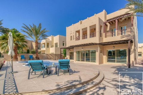 Вилла Meadows, Дубай, БАӘ-да 5 жатын бөлмелер, 489 м² № 680732 - фото 4