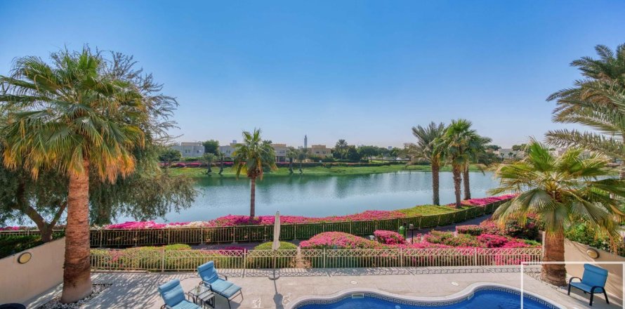 Вилла Meadows, Дубай, БАӘ-да 5 жатын бөлмелер, 489 м² № 680732