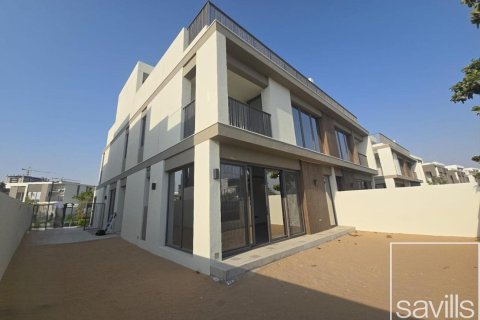 Városi lakóépület itt: Tilal Al Ghaf, Dubai, EAE, 4 hálószoba, 210 m², azonosító: 680986 - fénykép 1