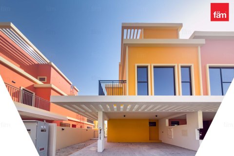Townhouse in Dubai, UAE 5 bedrooms, 219.6 sq.m. № 732839 - photo 9