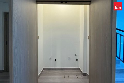 Řadový dům v Dubai, SAE 3 ložnice, 148.2 m² Č.: 725891 - fotografie 11