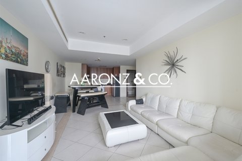 Apartament de închiriat în Dubai Marina, Dubai, EAU 2 dormitoare, 110 mp. №689610 - poză 2