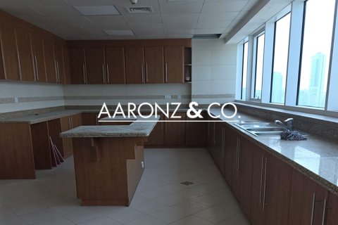 Appartamento in affitto a Jumeirah Lake Towers, Dubai, EAU 3 camere da letto, 334 mq. № 689611 - foto 12