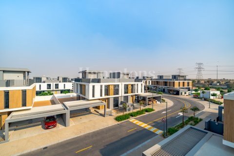 Huvila Arabian Ranches 3, Dubai, Arabiemiraatit 4 makuuhuonetta, 299.99958051 m2 № 659947 - kuva 26