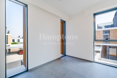 Huvila Arabian Ranches 3, Dubai, Arabiemiraatit 4 makuuhuonetta, 299.99958051 m2 № 659947 - kuva 18