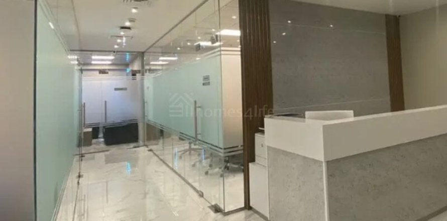 Ufficio a Business Bay, Dubai, EAU 215 mq. № 702116