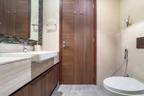 דירה ב Downtown Dubai (Downtown Burj Dubai), Dubai, איחוד האמירויות 2 חדרי שינה, 119 מ