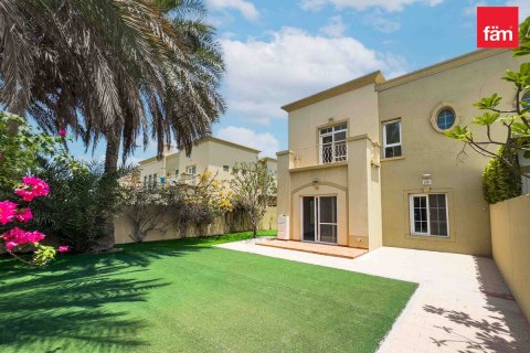 Villa in Dubai, VAE 3 slaapkamers, 343.3 vr.m. nr 678374