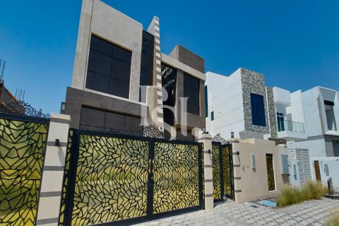 Lupain sa Yas Island, Abu Dhabi, UAE 5 silid-tulugan, 391 sq.m. № 717127 - larawan 4