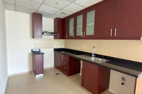 Lägenhet till försäljning i Jumeirah Beach Residence, Dubai, UAE 1 sovrum, 71 kvm Nr. 726330 - fotografi 8