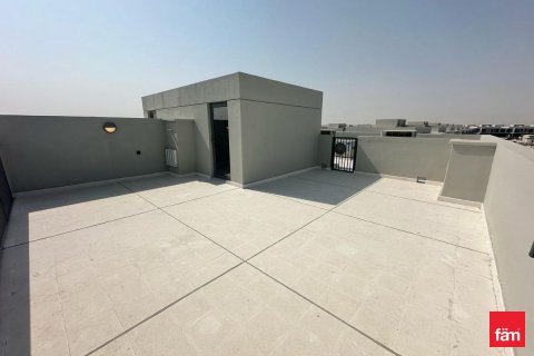 Villa in Dubai, UAE 4 bedrooms, 346.8 sq.m. № 712957 - photo 12