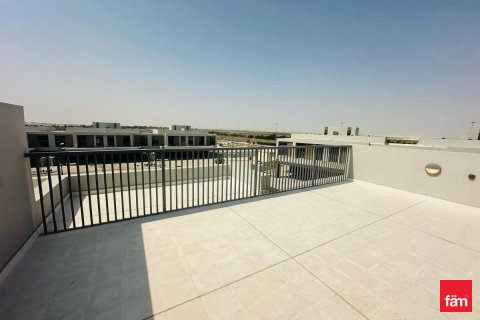 Villa in Dubai, UAE 4 bedrooms, 346.8 sq.m. № 712957 - photo 13