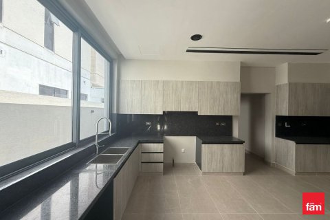 Villa para arrendamento em Al Furjan, Dubai, EAU 5 quartos, 600 m2 № 712958 - foto 15