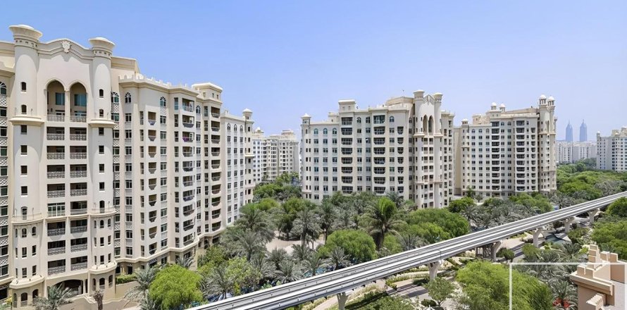 Palm Jumeirah, Dubai, UAE의 아파트 침실 2개, 166.67제곱미터 번호 747290