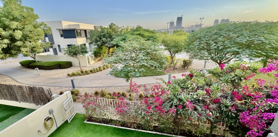 Vila di Dubai Hills Estate, UEA 5 kamar tidur, 278 m2 nomor 697392