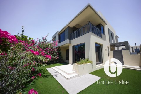Βίλα σε Dubai Hills Estate, ΗΑΕ 5 υπνοδωμάτια, 278 τ.μ. Αρ. 697392 - φωτογραφία 2
