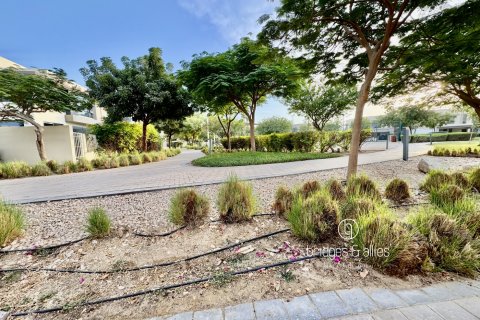 וילה להשכרה ב Dubai Hills Estate, Dubai, איחוד האמירויות  5 חדרי שינה, 278 מ"ר, מספר 697392 - תמונה 16