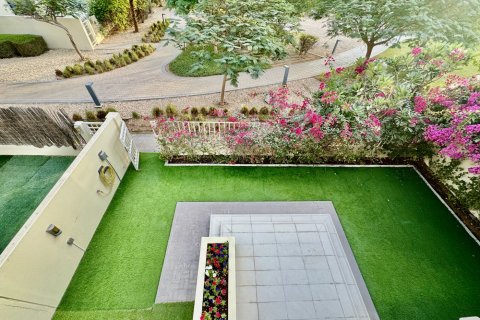 Vila di Dubai Hills Estate, UEA 5 kamar tidur, 278 m2 nomor 697392 - foto 5