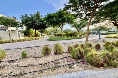 Vila di Dubai Hills Estate, UEA 5 kamar tidur, 278 m2 nomor 697392 - foto 7