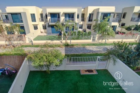 וילה להשכרה ב Dubai Hills Estate, Dubai, איחוד האמירויות  4 חדרי שינה, 203 מ"ר, מספר 697394 - תמונה 3