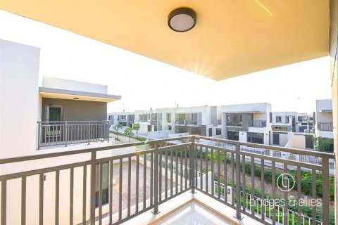 וילה להשכרה ב Dubai Hills Estate, Dubai, איחוד האמירויות  4 חדרי שינה, 203 מ"ר, מספר 697394 - תמונה 12