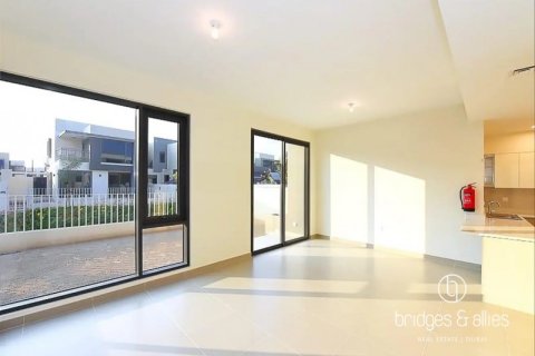 וילה להשכרה ב Dubai Hills Estate, Dubai, איחוד האמירויות  4 חדרי שינה, 203 מ"ר, מספר 697394 - תמונה 11