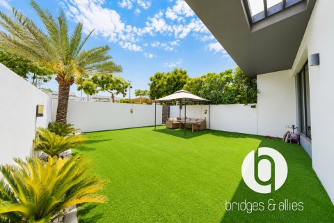 ویلا برای اجاره در Dubai Hills Estate، Dubai، امارات متحده عربی 3 خوابه ، 212 متر مربع ، شماره 697391 - تصویر 3