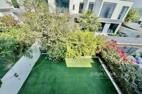 Vila v Dubai Hills Estate, SAE 3 spálne, 203 m2 č. 697391 - Fotografia 17