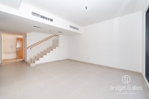 Vila v Dubai Hills Estate, SAE 3 spálne, 203 m2 č. 697391 - Fotografia 6