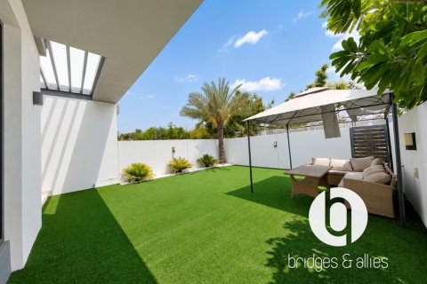 ویلا برای اجاره در Dubai Hills Estate، Dubai، امارات متحده عربی 3 خوابه ، 212 متر مربع ، شماره 697391 - تصویر 11