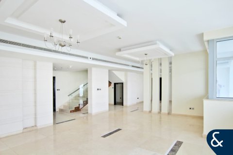 Снять в аренду квартиру в Дубай Марина, Дубай, ОАЭ 3 спальни, 357м2, № 668364 - фото 2