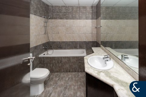 Apartamento para arrendamento em Dubai Marina, Dubai, EAU 3 quartos, 258 m2 № 668362 - foto 17