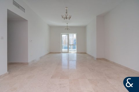Apartamento para arrendamento em Dubai Marina, Dubai, EAU 3 quartos, 258 m2 № 668362 - foto 2