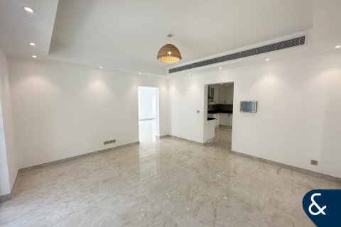 Villa para arrendamento em Arabian Ranches, Dubai, EAU 5 quartos, 640 m2 № 668365 - foto 11