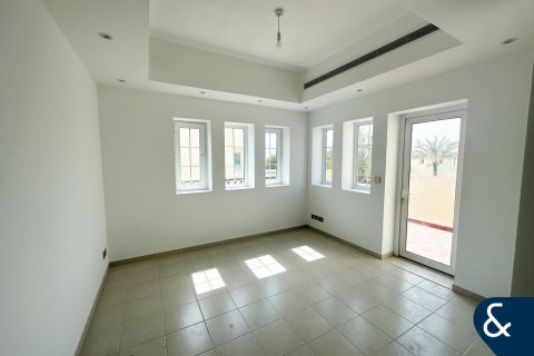 Villa para arrendamento em Arabian Ranches, Dubai, EAU 5 quartos, 640 m2 № 668365 - foto 14