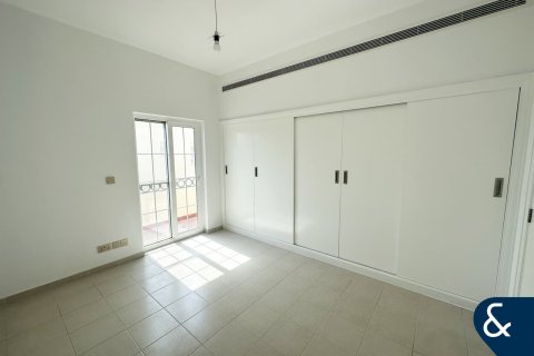 Villa para arrendamento em Arabian Ranches, Dubai, EAU 5 quartos, 640 m2 № 668365 - foto 15