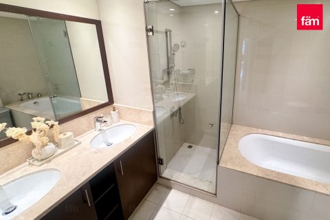 Apartment sa Downtown Dubai (Downtown Burj Dubai), UAE 3 silid-tulugan, 202.8 sq.m. № 697074 - larawan 8