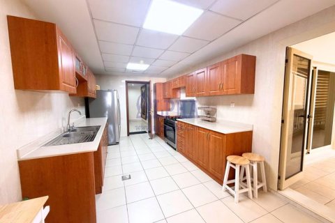Apartman u Al Hamra Village, Ras Al Khaimah, UAE 2 spavaćih soba, 117.3 m2 Br. 697077 - fotografija 18