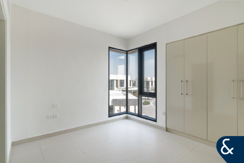 Villa til salgs i Dubai Hills Estate, Dubai, Emiratene 5 soverom, 251 kvm Nr. 697607 - Foto 9