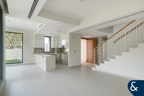 Villa til salgs i Dubai Hills Estate, Dubai, Emiratene 5 soverom, 251 kvm Nr. 697607 - Foto 4