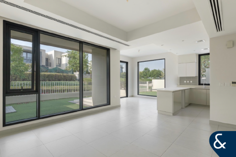 Villa til salgs i Dubai Hills Estate, Dubai, Emiratene 5 soverom, 251 kvm Nr. 697607 - Foto 3