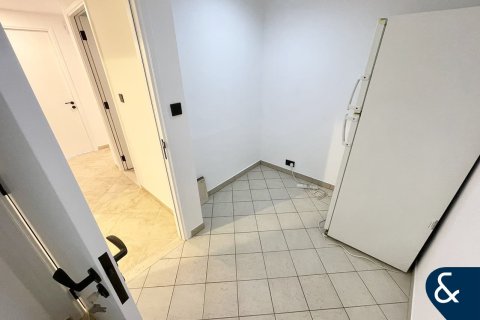 Apartment in Motor City, Dubai, UAE 3 bedrooms, 231 sq.m. № 697612 - photo 13