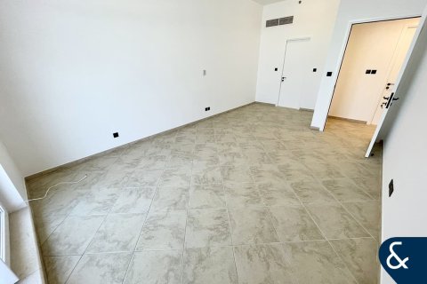 Apartment in Motor City, Dubai, UAE 3 bedrooms, 231 sq.m. № 697612 - photo 11