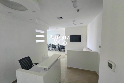 Zyrë në Business Bay, Dubai, Emiratet e Bashkuara Arabe 81 m2. № 721786 - Foto 7