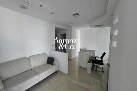 Zyrë në Business Bay, Dubai, Emiratet e Bashkuara Arabe 81 m2. № 721786 - Foto 3
