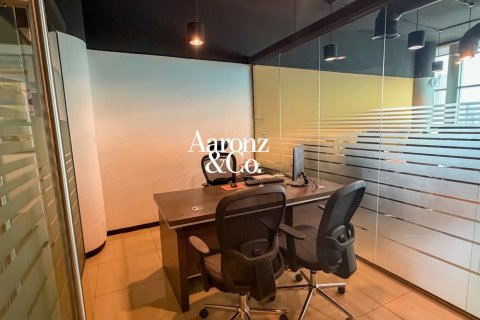 Zyrë në Business Bay, Dubai, Emiratet e Bashkuara Arabe 87 m2. № 721783 - Foto 5