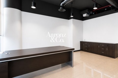 Opisina sa Business Bay, Dubai, UAE 87 sq.m. № 721783 - larawan 5