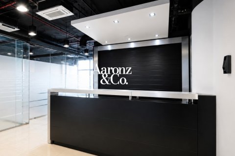 Opisina sa Business Bay, Dubai, UAE 87 sq.m. № 721783 - larawan 4