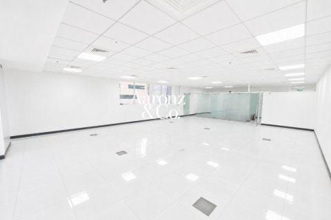 Zyrë në Business Bay, Dubai, Emiratet e Bashkuara Arabe 135 m2. № 721782 - Foto 5